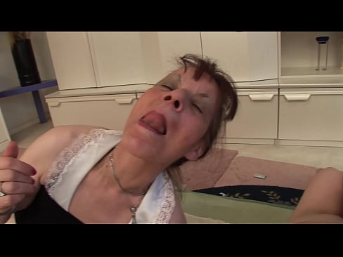 ❤️ Dvije bake i jedan djed imaju trojku ❤ Analni video u pornografiji hr.xxxtun.ru